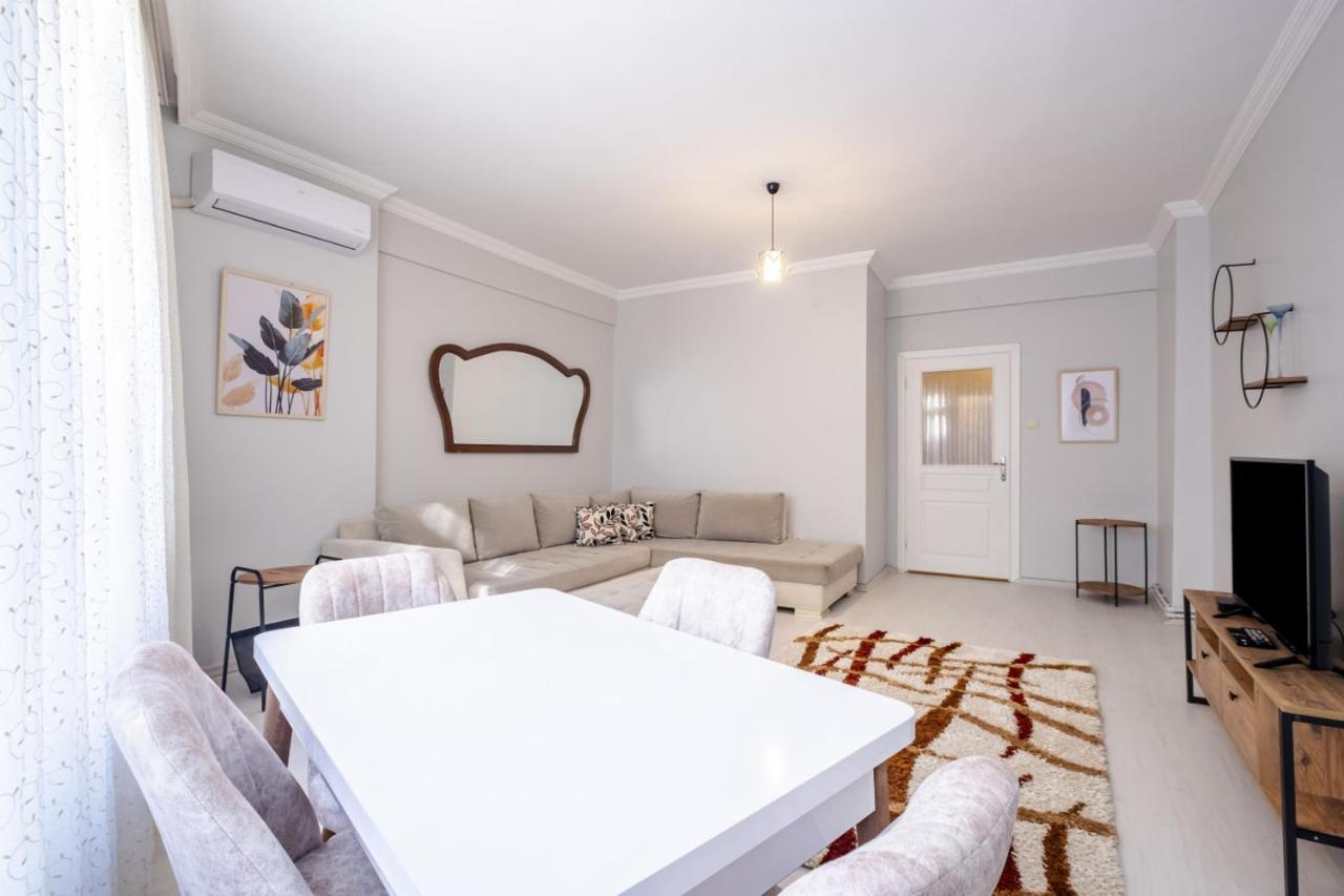 Fully Equipped Cozy Home In Kadikoy Isztambul Kültér fotó