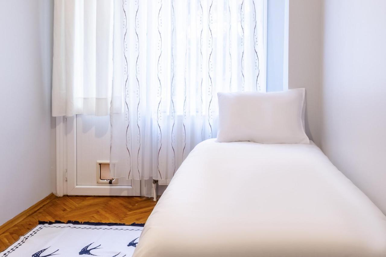 Fully Equipped Cozy Home In Kadikoy Isztambul Kültér fotó