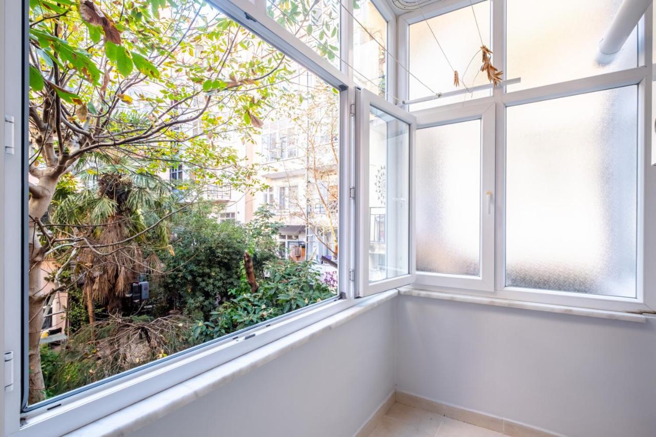 Fully Equipped Cozy Home In Kadikoy Isztambul Kültér fotó